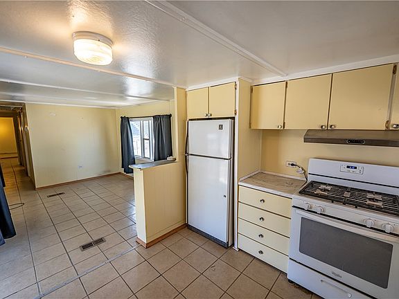 5th image of 3006 E Ames Avenue