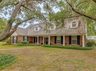 455 Robinhood Ln, Delhi, LA 71232