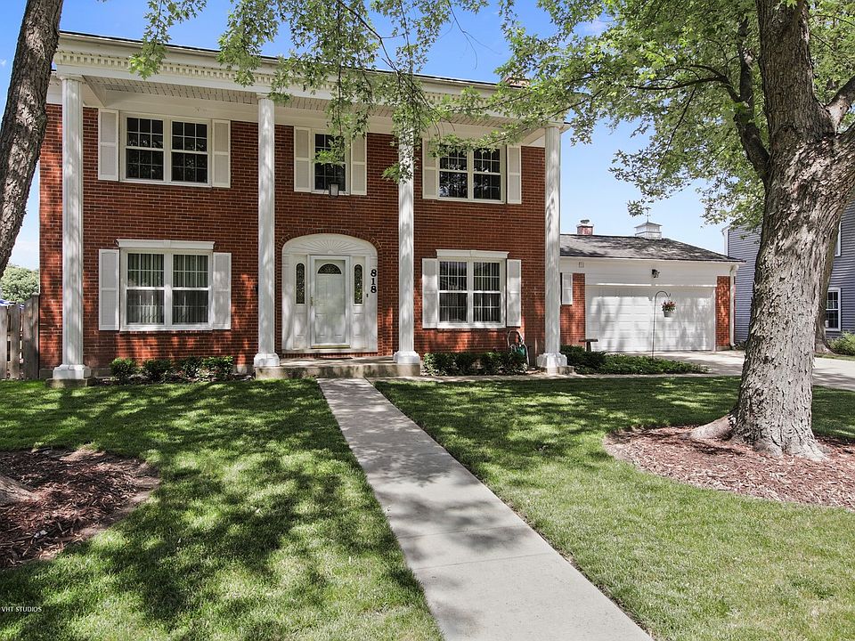 1st image of 818 Prince Charles Ln