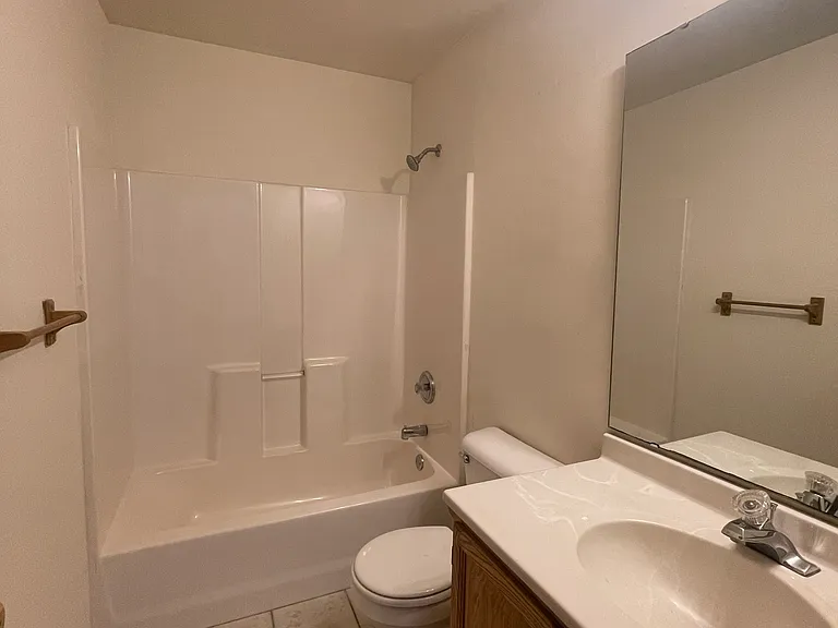 641 Eagle Ridge Dr — Photo 6