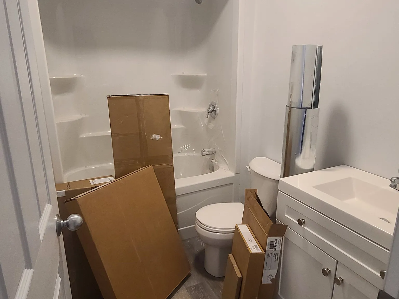 Studio, $1,200 — Photo 3