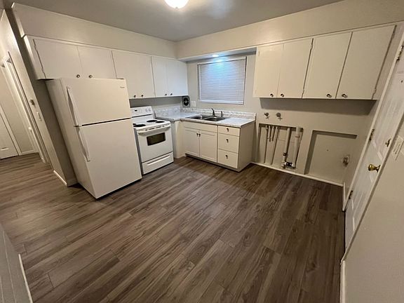 5th image of 1100-1137 1st St