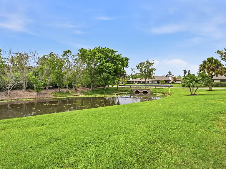 3689 Gleneagle Dr #14B — Photo 26