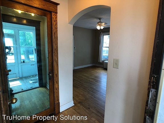 4th image of 514 University Ave APT 1