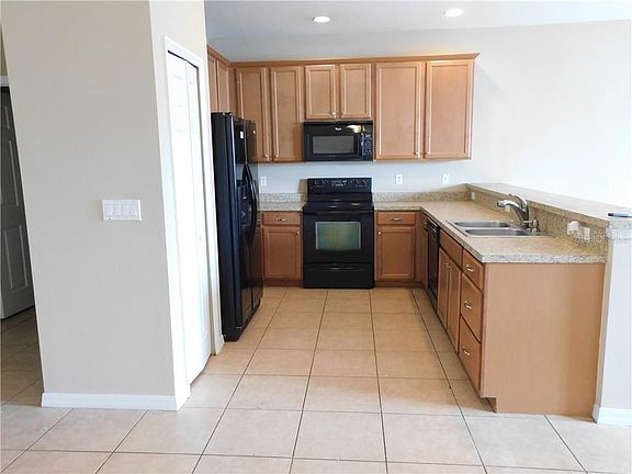 3rd image of 13140 Sonoma Bend Pl