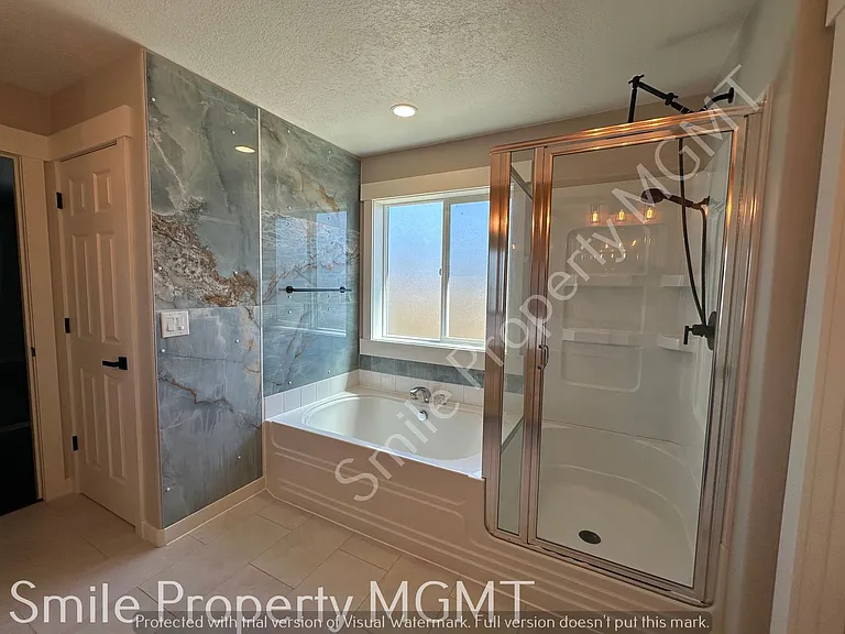 4524 SE Oakhurst St — Photo 24