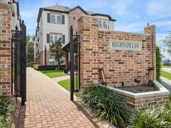 2820 Princeton St, Houston, TX 77009