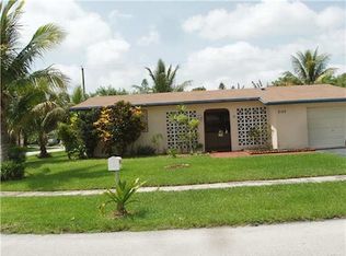 9168 NW 25th St, Sunrise, FL 33322