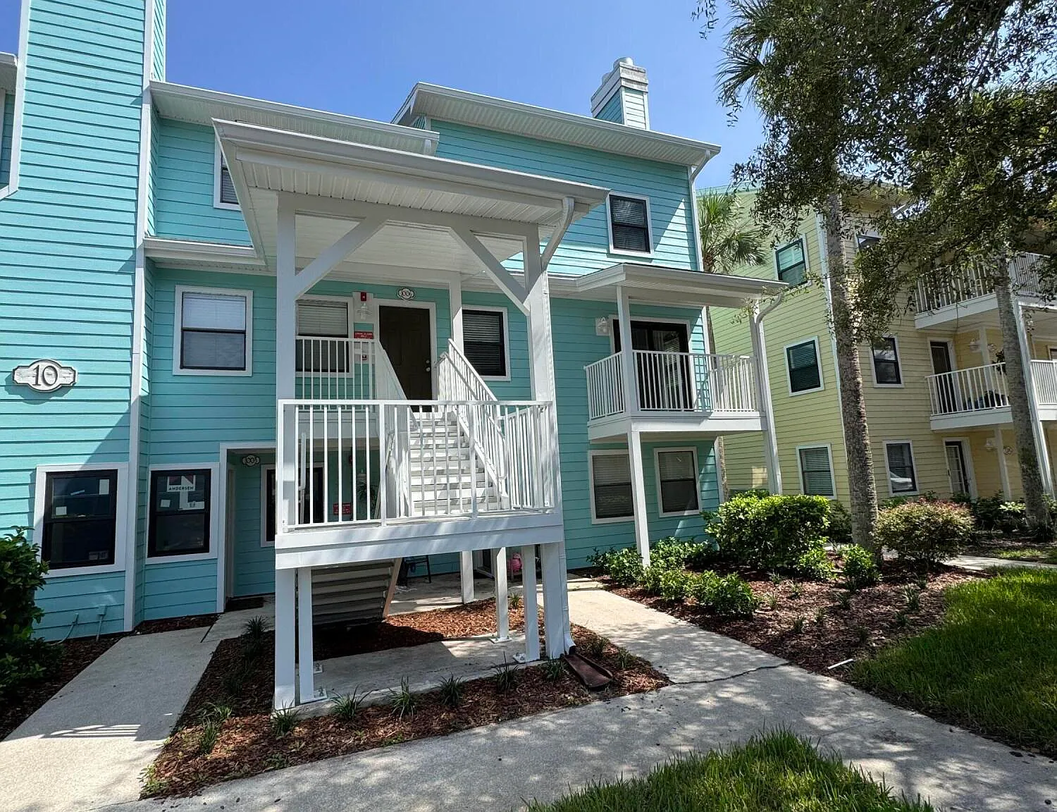 2 bed, 2.0 bath, 1032 sqft, $1,650 — Photo 1