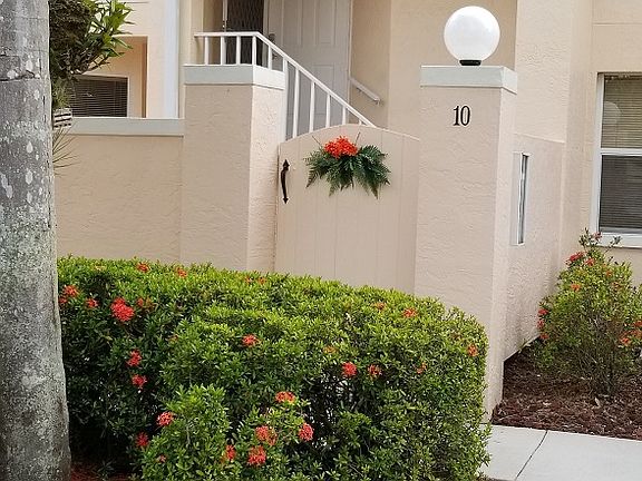 2nd image of 628 Woodshire Ln APT G10