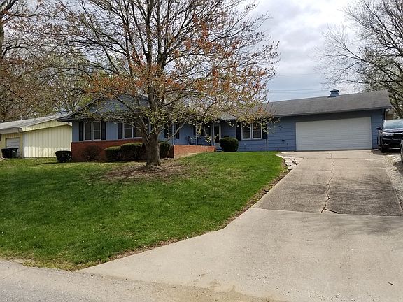 3rd image of 64 Leisure Dr