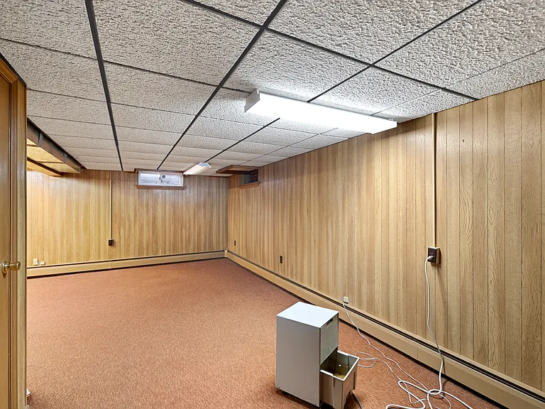 167 Wood Dale Dr — Photo 40
