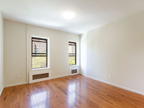 5th image of 2153 A C P Jr Blvd APT 6