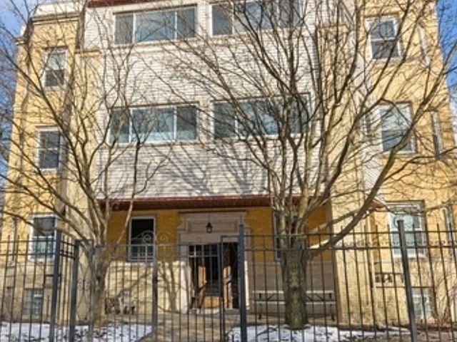 1st image of 4653 N Winchester Ave #2S