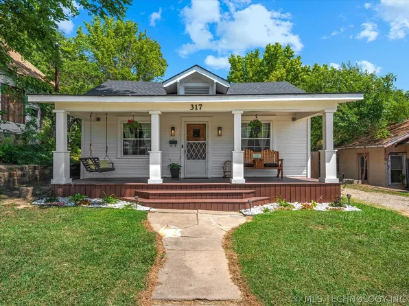 317 E 12th St, Pawhuska, OK 74056