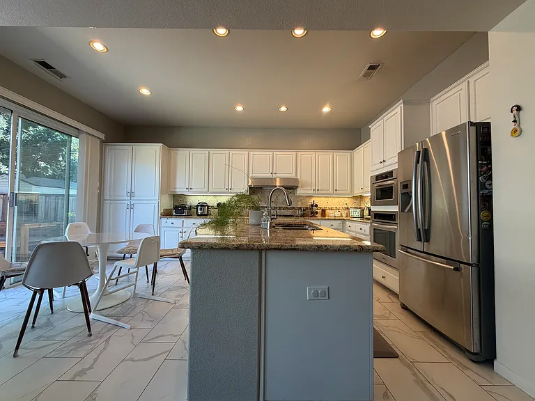 30250 Oakbrook Rd — Photo 8
