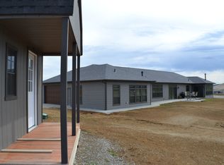 43 Plenty Coups Rd, Absarokee, MT 59001