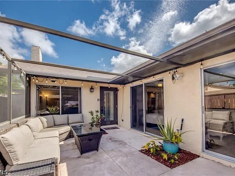 6337 Royal Woods Dr — Photo 24