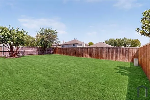 9012 Boone Dr — Photo 30