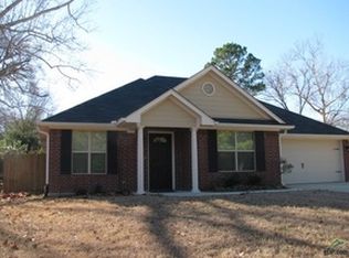 2821 Valley View St, Tyler, TX 75701