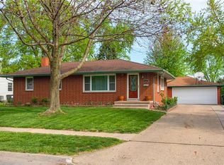 214 SE 3rd St, Ankeny, IA 50021