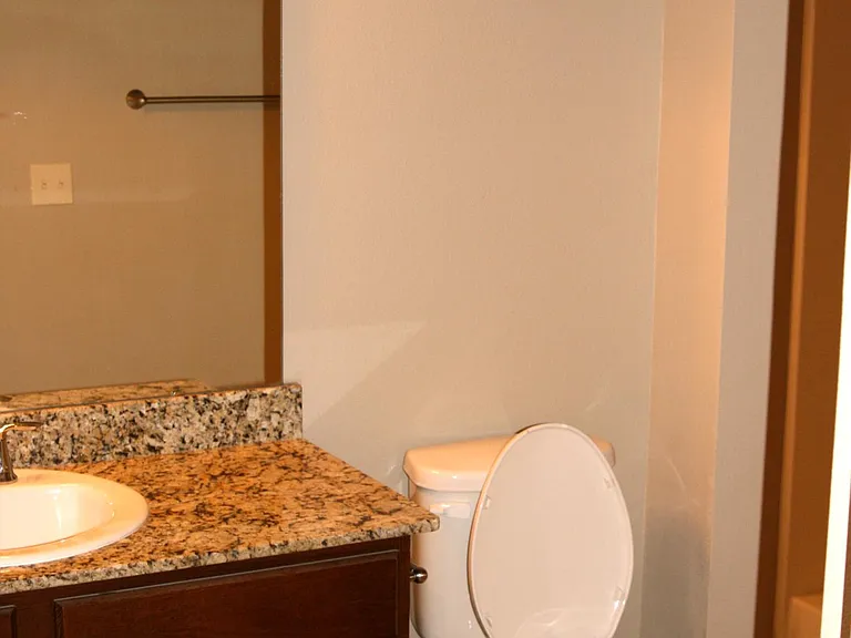 101 Prairie Dunes Dr #203 — Photo 20
