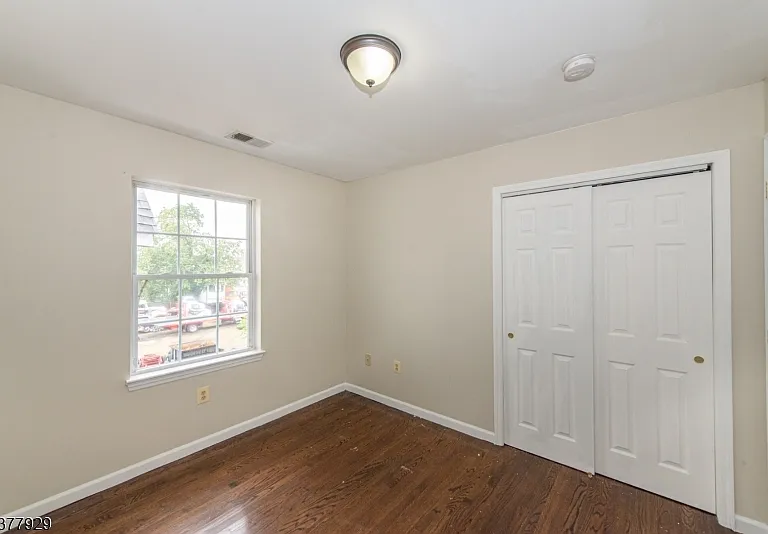 905 Olive St #2 — Photo 22
