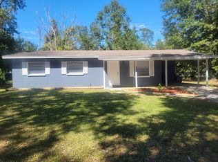 3826 NE 14th Dr, Gainesville, FL 32609