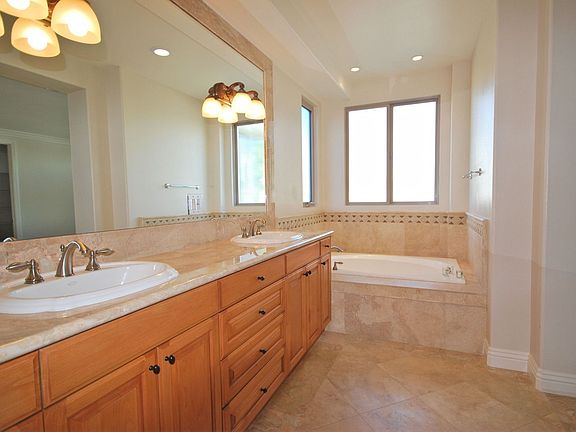 Master Bath & Spa