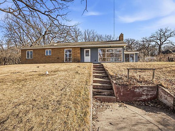 4th image of 16016 Lake Koronis Rd