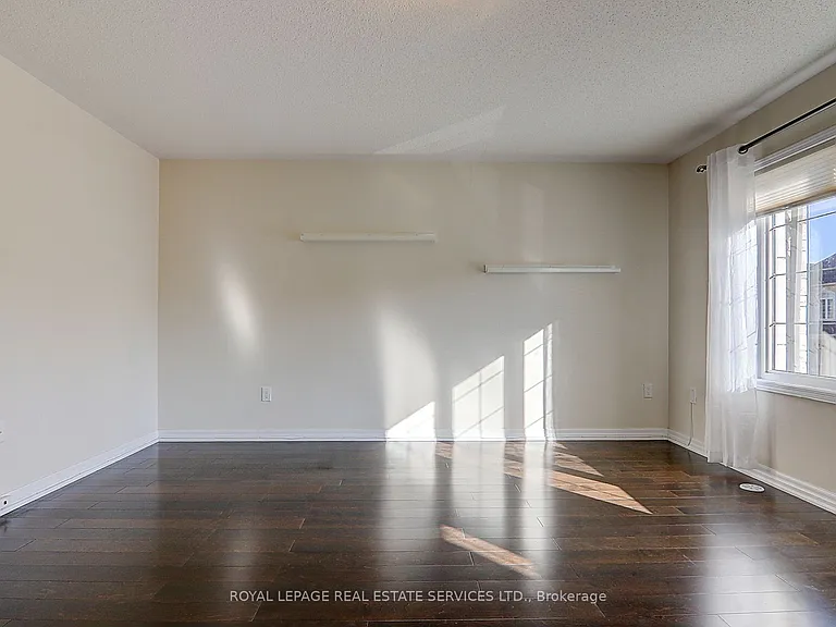 409 Switchgrass St — Photo 16