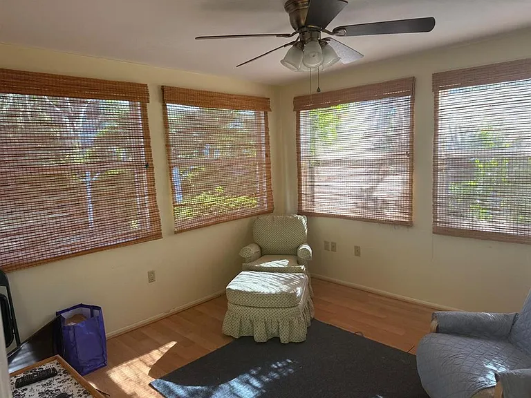 1827 Alta Vista St — Photo 4