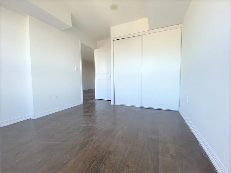 85 E Liberty St #1002 — Photo 13