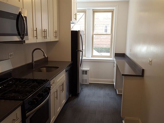 3rd image of 4310 50th St #1G