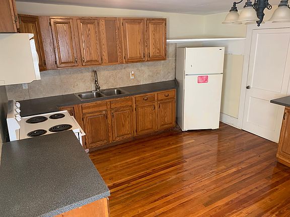 2nd image of 1516 W 15th St