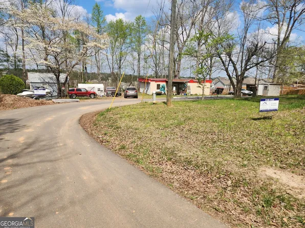 113 Jordan Rd, Hiram, GA 30141