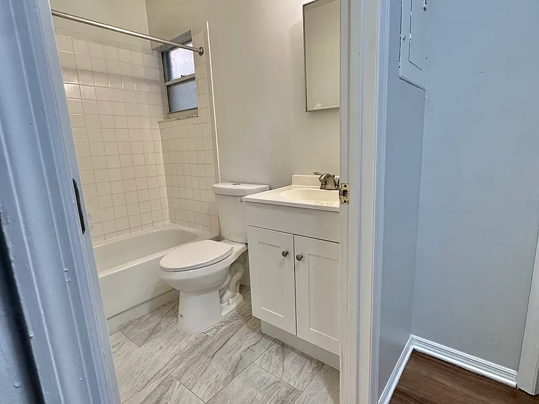1015 Alba Dr #1015 — Photo 9