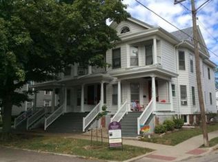 518 E Grove St, Bloomington, IL