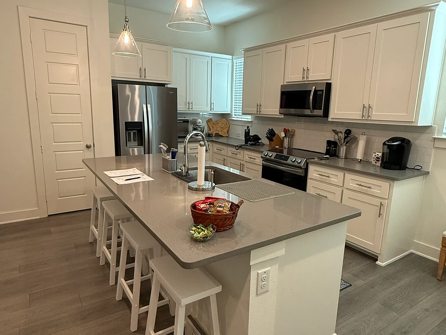 3 bed, 1937 sqft, $1,250 — Photo 3