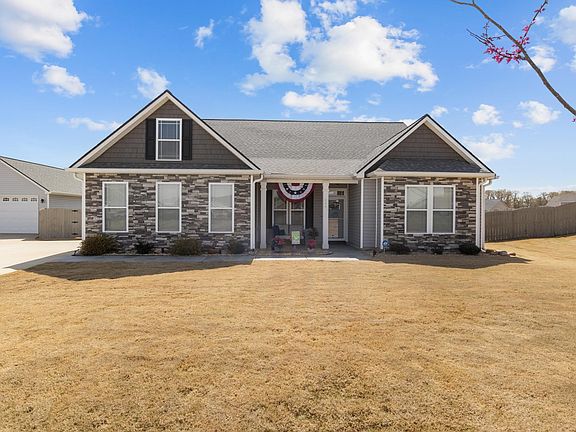 2nd image of 464 Kimbrell Oaks Dr