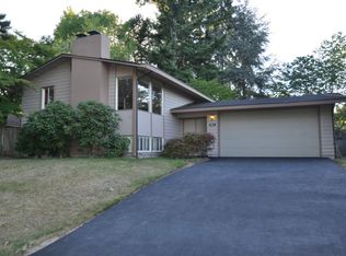 1833 170th Ave NE, Bellevue, WA 98008