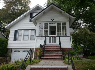 156 Dent St, West Roxbury, MA 02132