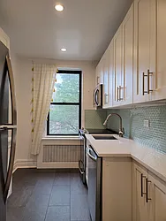 Rented by C Land Realty Co.