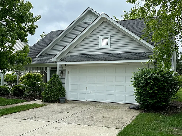 3843 Constitution Dr — Photo 11