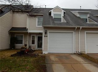 806 Quesnel Dr, Virginia Beach, VA 23454