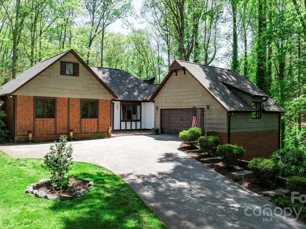 504 5th Ave NE, Conover, NC 28613