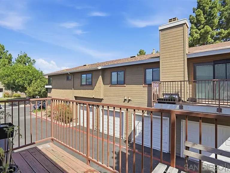 1512 Concord Way #A — Photo 12