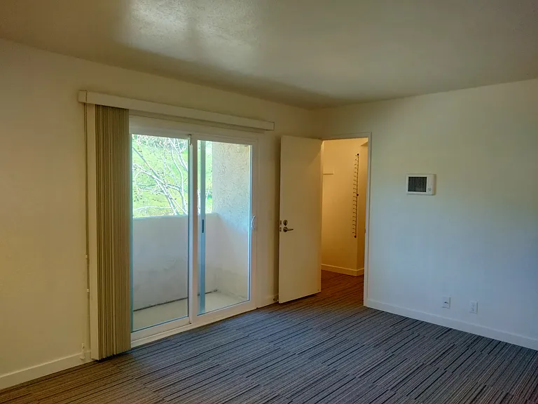 8282 Gilman Dr — Photo 35