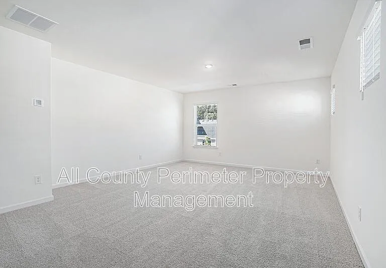 607 Silver Moon Dr — Photo 23