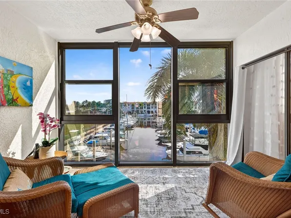 801 River Point Dr APT 203A, Naples, FL 34102